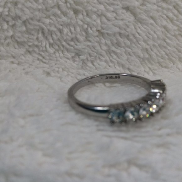 7 Stone CZ band ring Stainless Steel - Picture 3 of 4